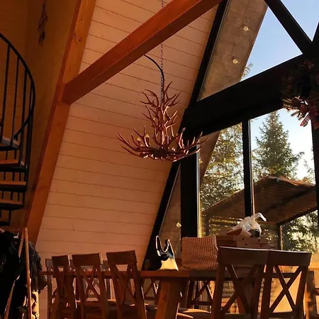 The Sunset будиночок з чаном чан не входить у вартість Zhuraky