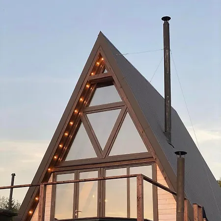 Holiday home The Sunset будиночок з чаном чан не входить у вартість