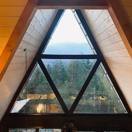 The Sunset будиночок з чаном чан не входить у вартість Ferienhaus Zhuraky